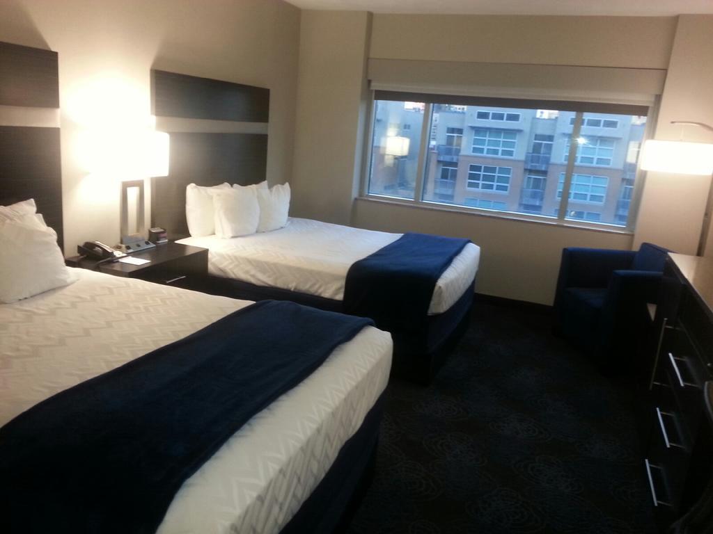 Doubletree By Hilton St. Louis Forest Park Εξωτερικό φωτογραφία